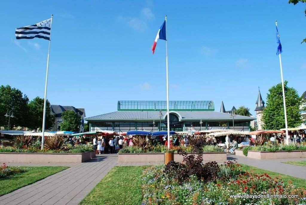 Villa Castelet Dinard Exteriör bild